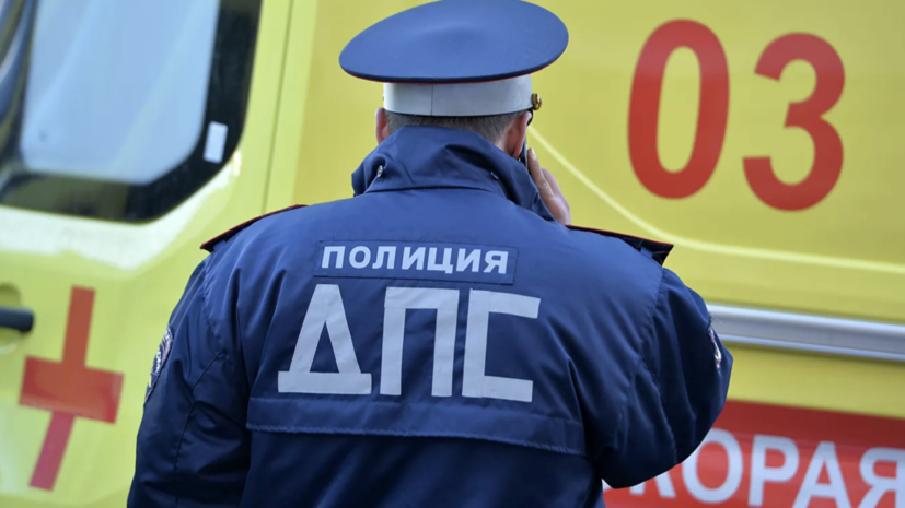 Семь человек пострадали в ДТП со скорой в Ростове-на-Дону