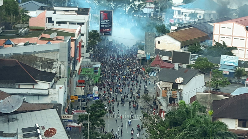 При беспорядках в Папуа погибли 32 человека