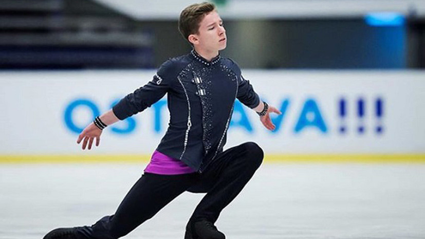 Мозалёв завоевал золото на этапе юниорского Гран-при по фигурному катанию