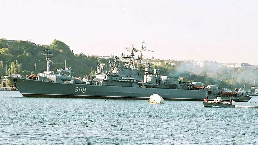 Сторожевой корабль ЧФ возвращается из Средиземного моря в Севастополь