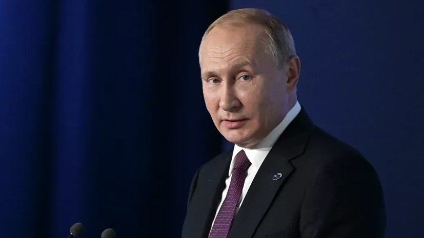 Путин обсудил возможность создания медицинской госкорпорации