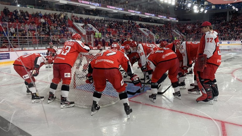 «Автомобилист» одержал победу над «Трактором» в матче регулярного чемпионата КХЛ