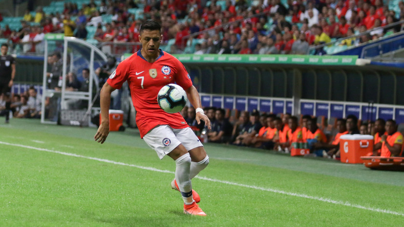 Санчес из-за травмы досрочно покинет расположение сборной Чили по футболу