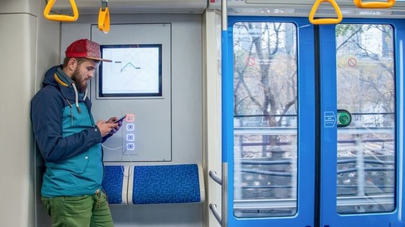В вагонах московского метро покажут ролики о литературе и театре