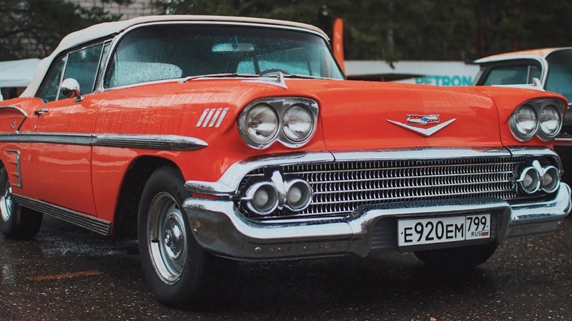 Выставка ретроавтомобилей пройдёт 19 октября в парке Горького