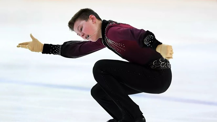 Ковалёв стал вторым в короткой программе на турнире Ice Star в Минске