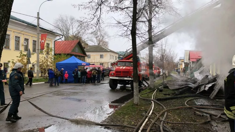 В Ростове объявлен траур после гибели семи человек при пожаре