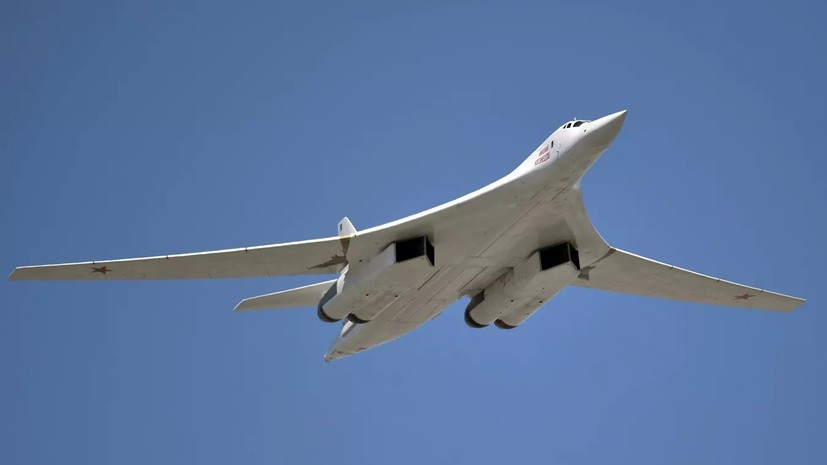 Минобороны России отправит два бомбардировщика Ту-160 в ЮАР