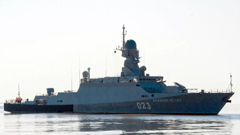 Два малых ракетных корабля Каспийской флотилии прошли через Керченский пролив по пути из Средиземноморья