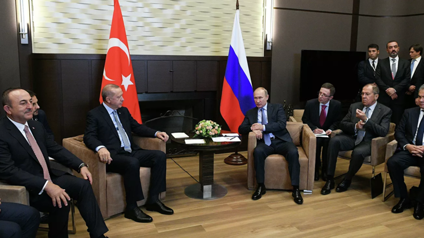 Путин и Эрдоган обсудили использование карт «Мир» в Турции
