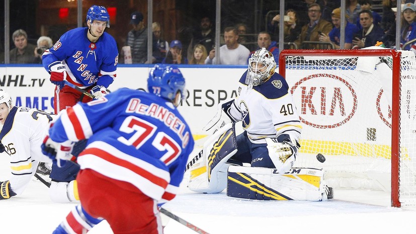 Гол Панарина и пас Бучневича помогли «Рейнджерс» победить «Баффало» в НХЛ