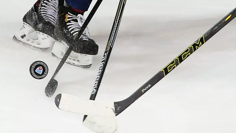 «Металлург» обыграл «Автомобилист» в матче регулярного чемпионата КХЛ