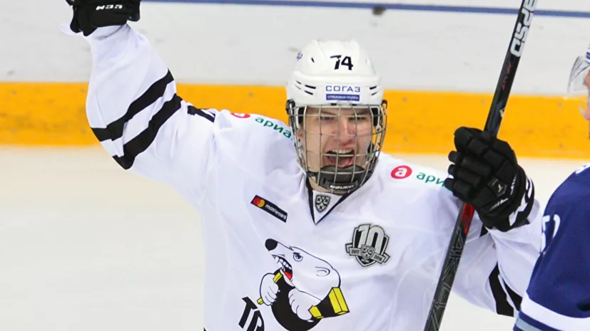 Хоккеист Кравцов продолжит карьеру в «Тракторе»