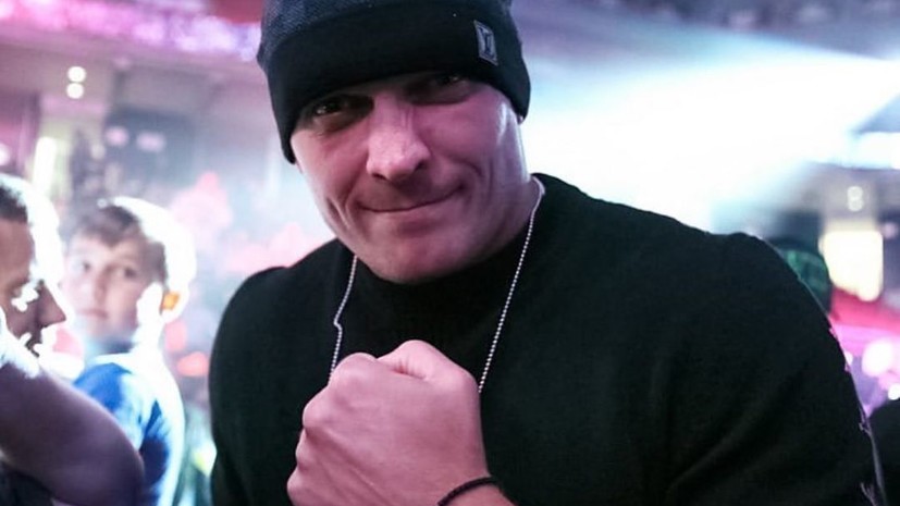 Хэй заявил о желании увидеть поединок Усика и Чисоры