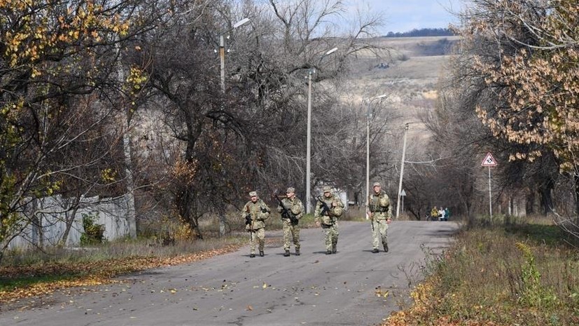 Полиция Украины усилила патрулирование в Золотом