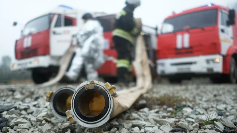 В Костромской области загорелось здание ювелирного завода