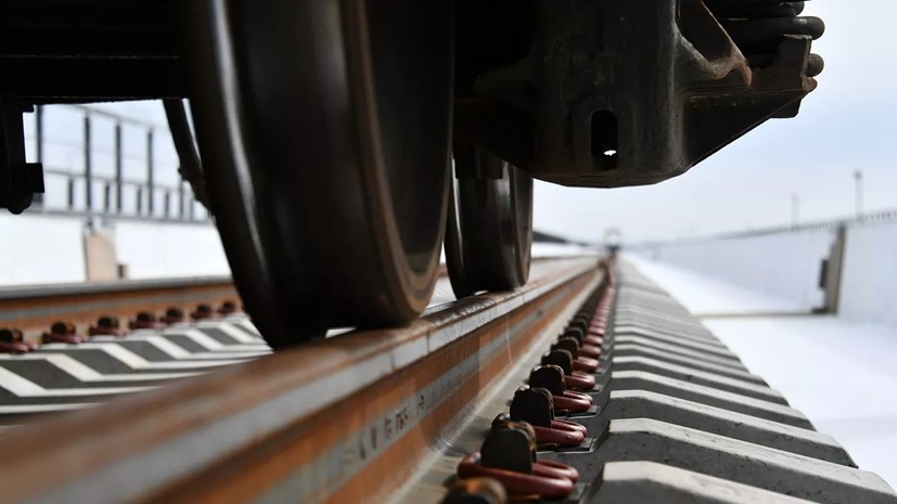 Билеты на поезда в Крым приобрели почти 2,5 тысячи пассажиров