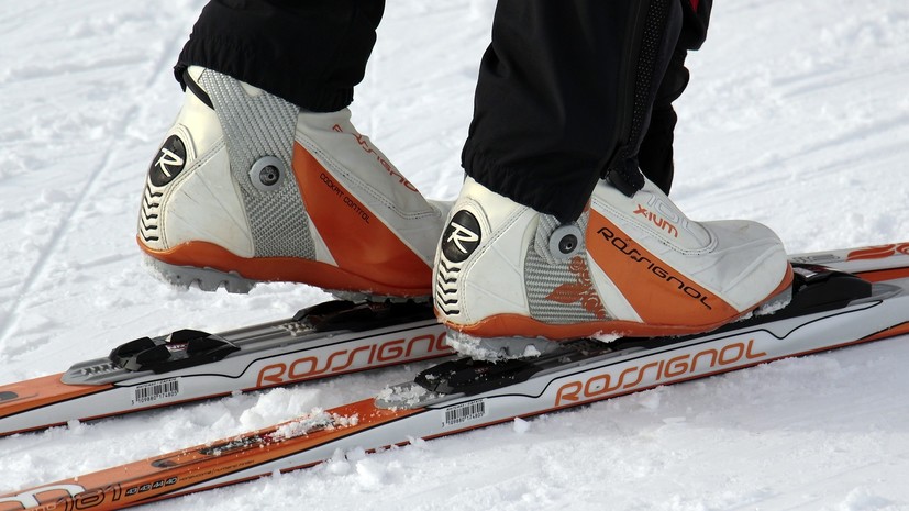 В электричках Петербурга разрешат бесплатно провозить лыжи и сноуборды с 15 ноября