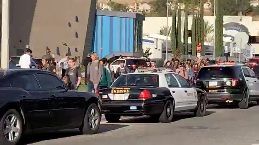 СМИ: Полиция установила личность стрелявшего в школе в Калифорнии