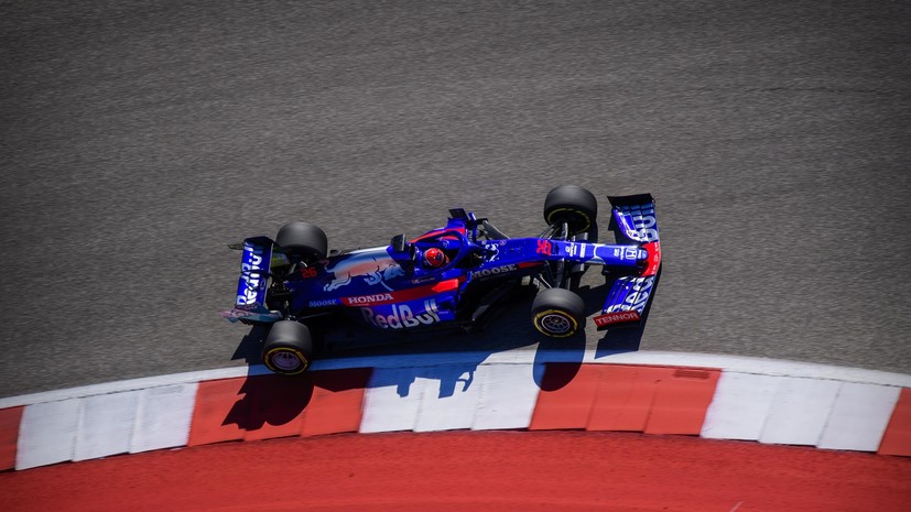 Квят о возгорании двигателя своего болида: машина сама выключилась