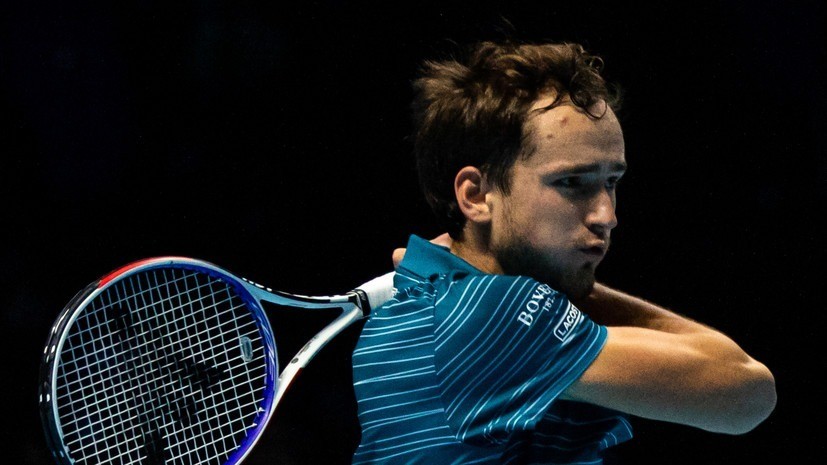 Медведев признался, что ему тяжело видеть теннисную ракетку