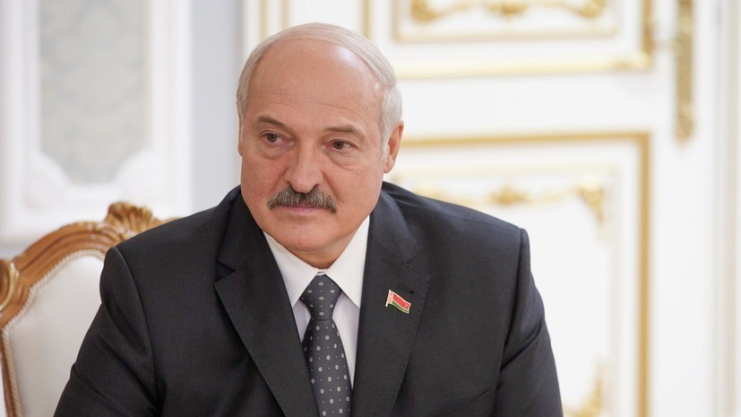 Лукашенко оценил возможность изменения Конституции Белоруссии