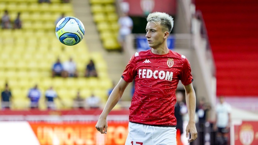 Зырянов ответил, стоит ли молодым российским футболистам уезжать за рубеж