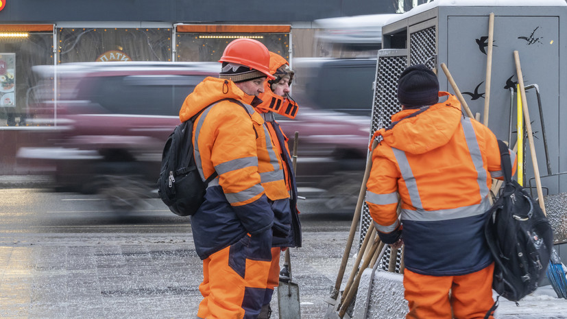 Более десяти дворников задержали в Москве за массовую драку