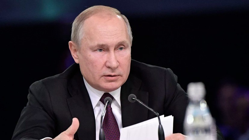 Путин обсудил с Совбезом России подготовку к нормандскому саммиту