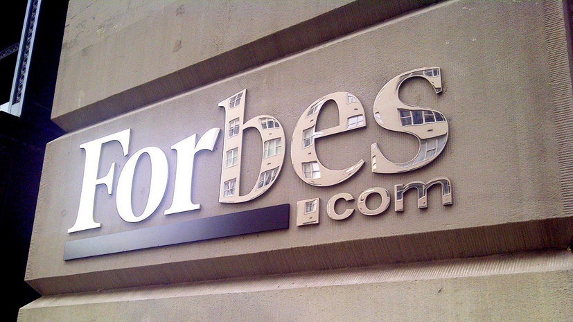 Forbes назвал сферы с самым высоким доходом топ-менеджеров в России