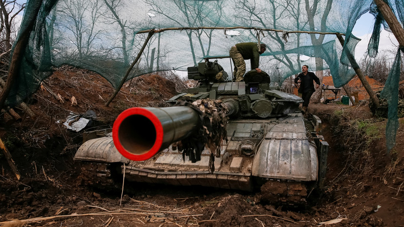 ВСУ провели танковые учения в Донбассе