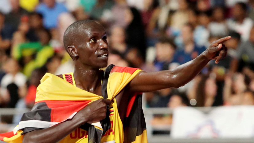 Угандийский бегун Чептегеи установил мировой рекорд на дистанции 10 км