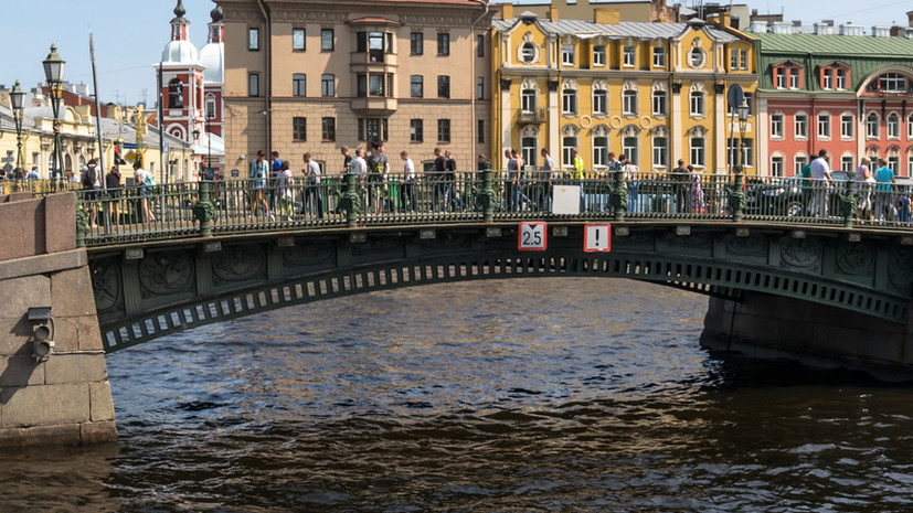 В Петербурге после капитального ремонта открыли Первый Инженерный мост