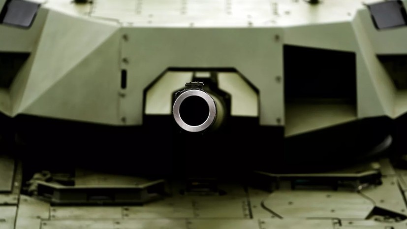 Танкисты мотострелковой дивизии ЮВО провели боевые стрельбы