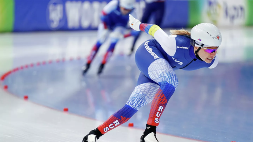 Российские конькобежки завоевали серебро в командном спринте на этапе КМ в Нур-Султане