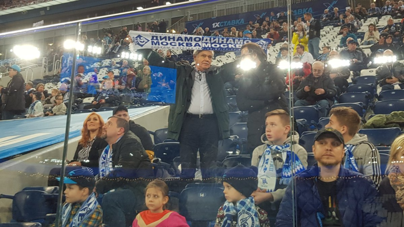 Источник: полиция не выпускает фанатов «Динамо» со стадиона в Санкт-Петербурге