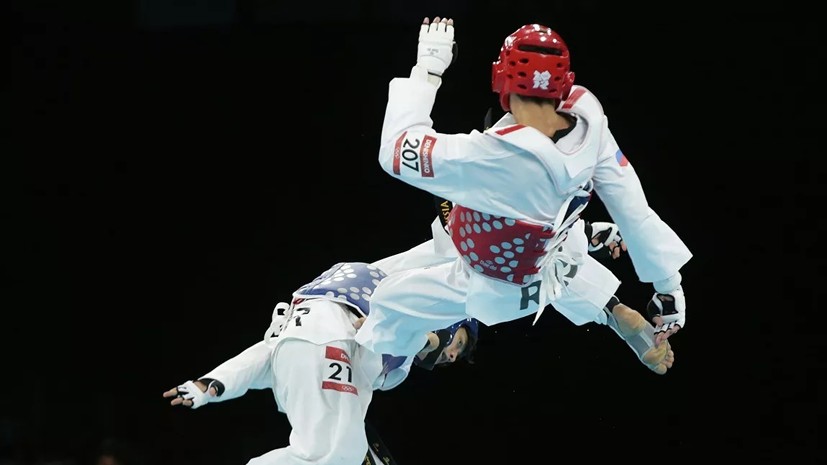 Попов завоевал бронзу на этапе Гран-при по тхэквондо в Москве
