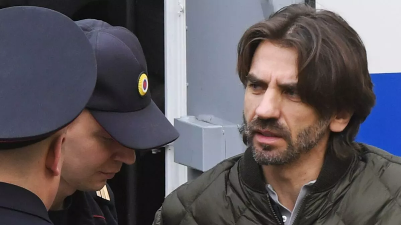 Суд отменил арест активов Абызова на сумму свыше 1 млрд рублей