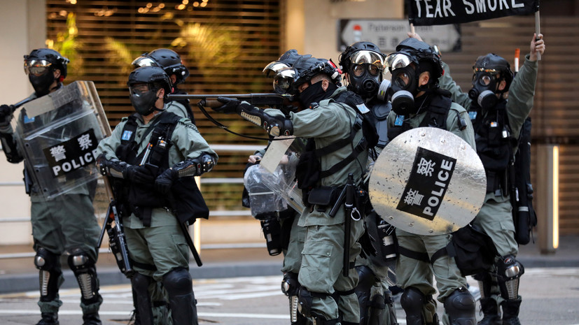 SCMP: у колледжа в Гонконге нашли два взрывных устройства с гвоздями