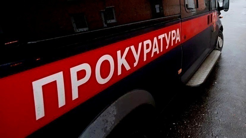 В Петербурге проверяют сообщения о давке при эвакуации школы