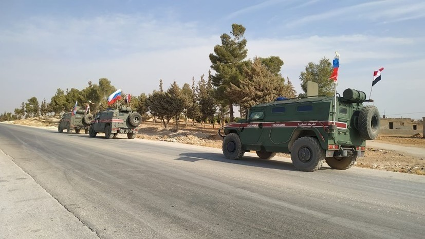 Российские и турецкие военные начали 15-й совместный патруль в Сирии