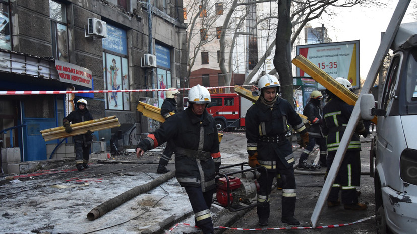 В Одессе завершили поисковую операцию на месте сгоревшего колледжа