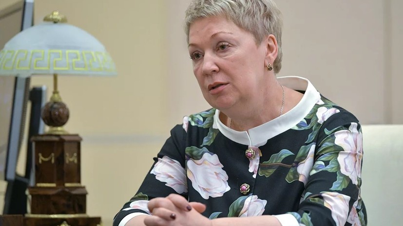 Васильева призвала не задавать школьникам домашнее задание на новогодние каникулы