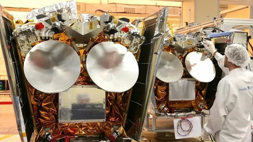 Спутники OneWeb доставили на космодром Байконур