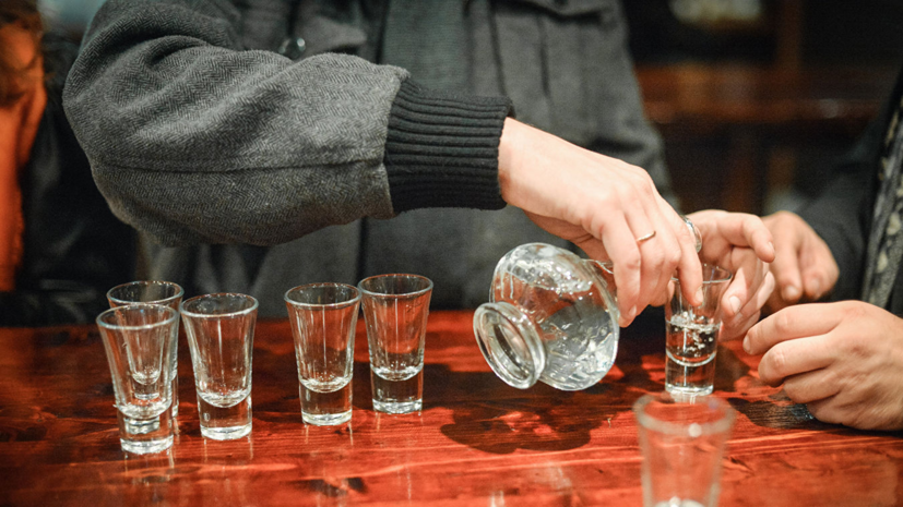 Нарколог оценил мнение учёных об опасных алкогольных напитках