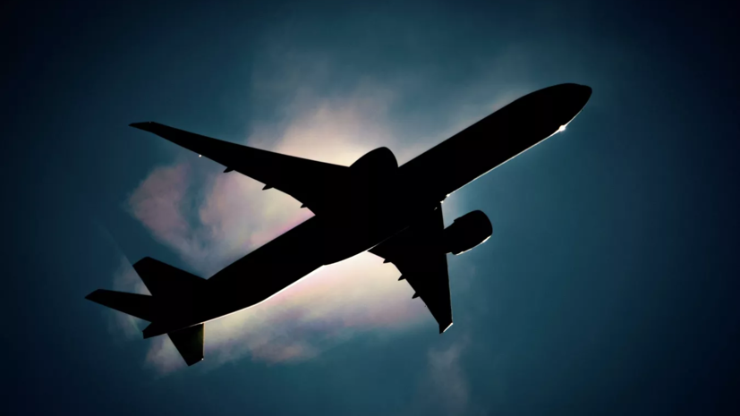 В Баку сообщили об экстренной посадке самолёта рейса Гоа — Москва