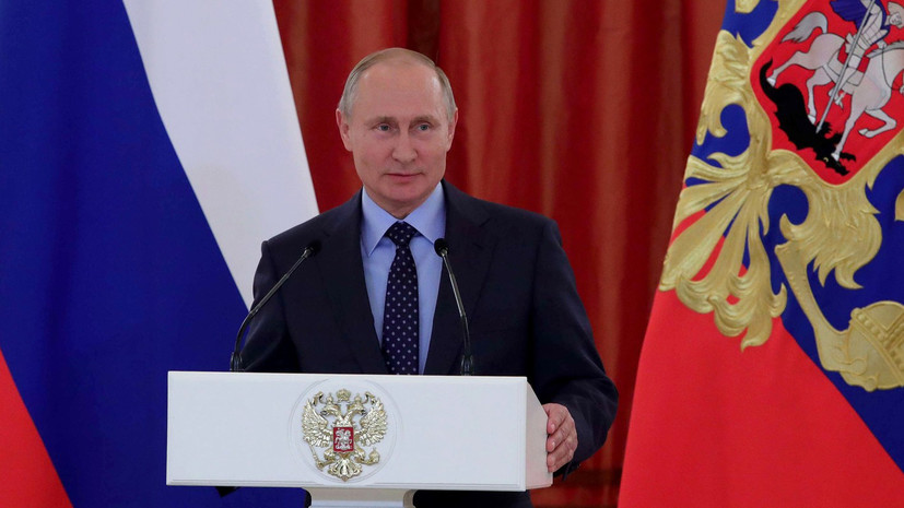 Bloomberg оценил достижения Путина за 20 лет у власти