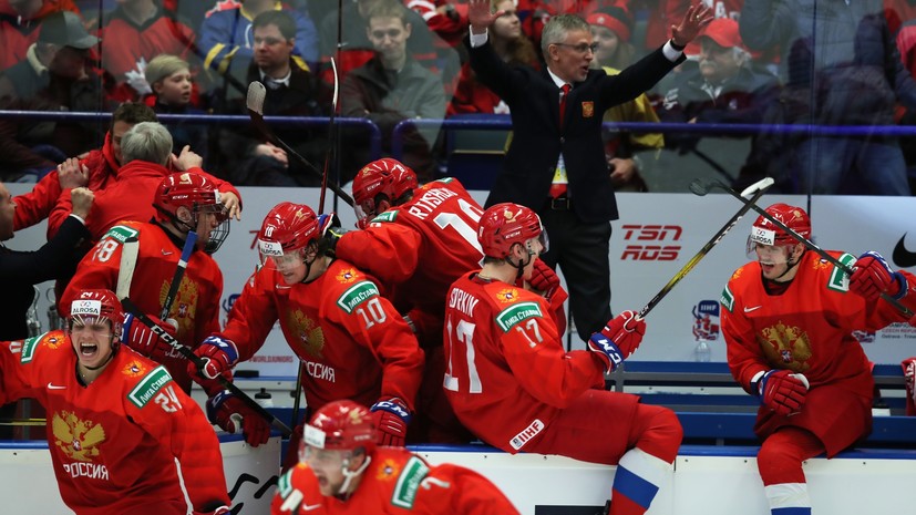 «У нас растут новые звёздочки»: в России впечатлены выходом молодёжной сборной в финал МЧМ по хоккею