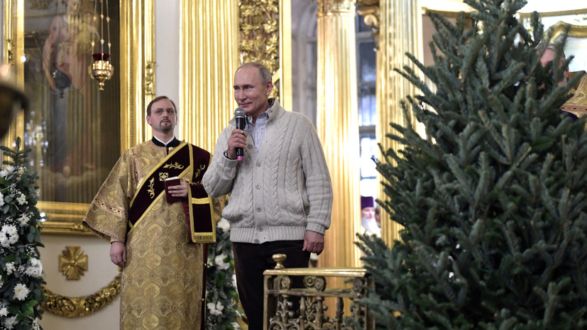 Путин передал собору Петербурга икону Божией Матери «Тихвинская»