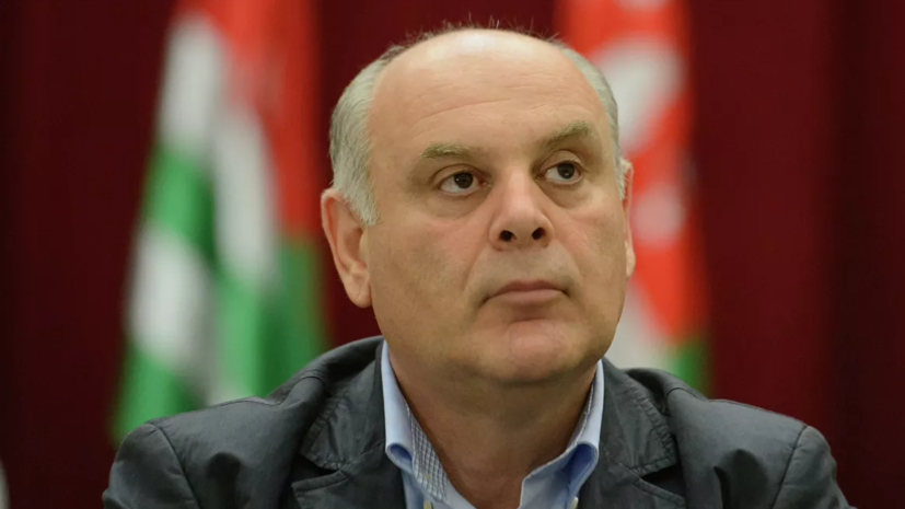 В Абхазии завершились переговоры между президентом страны и оппозицией